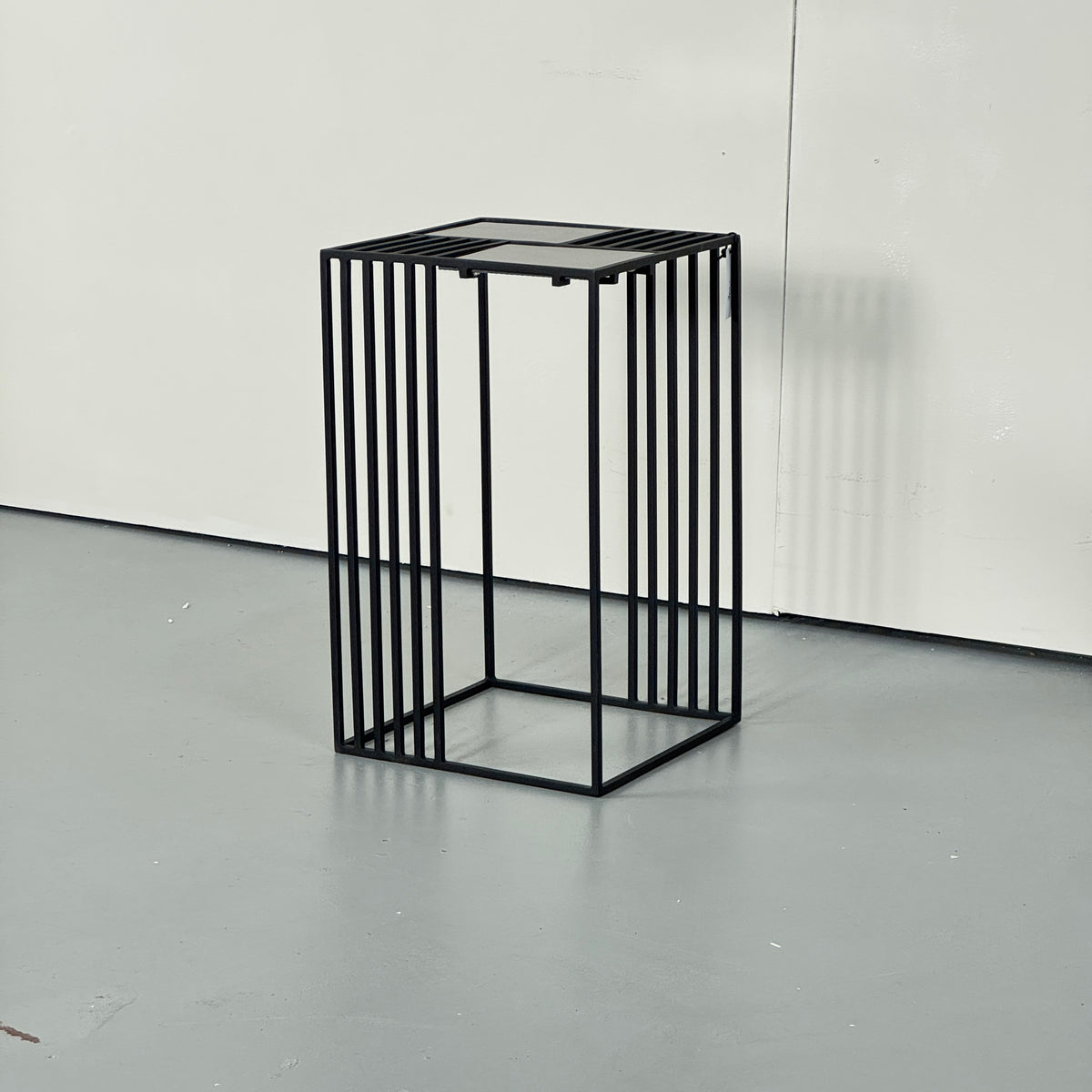SAMPLE | Bijzettafel | Zwart