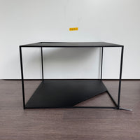 SAMPLE | Bijzettafel | Zwart